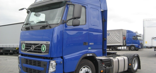 Vand cap tractor Volvo 420 Vand cap tractor Volvo 420